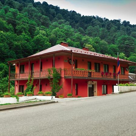 Ariana Family Hotel Dilidschan Exterior foto