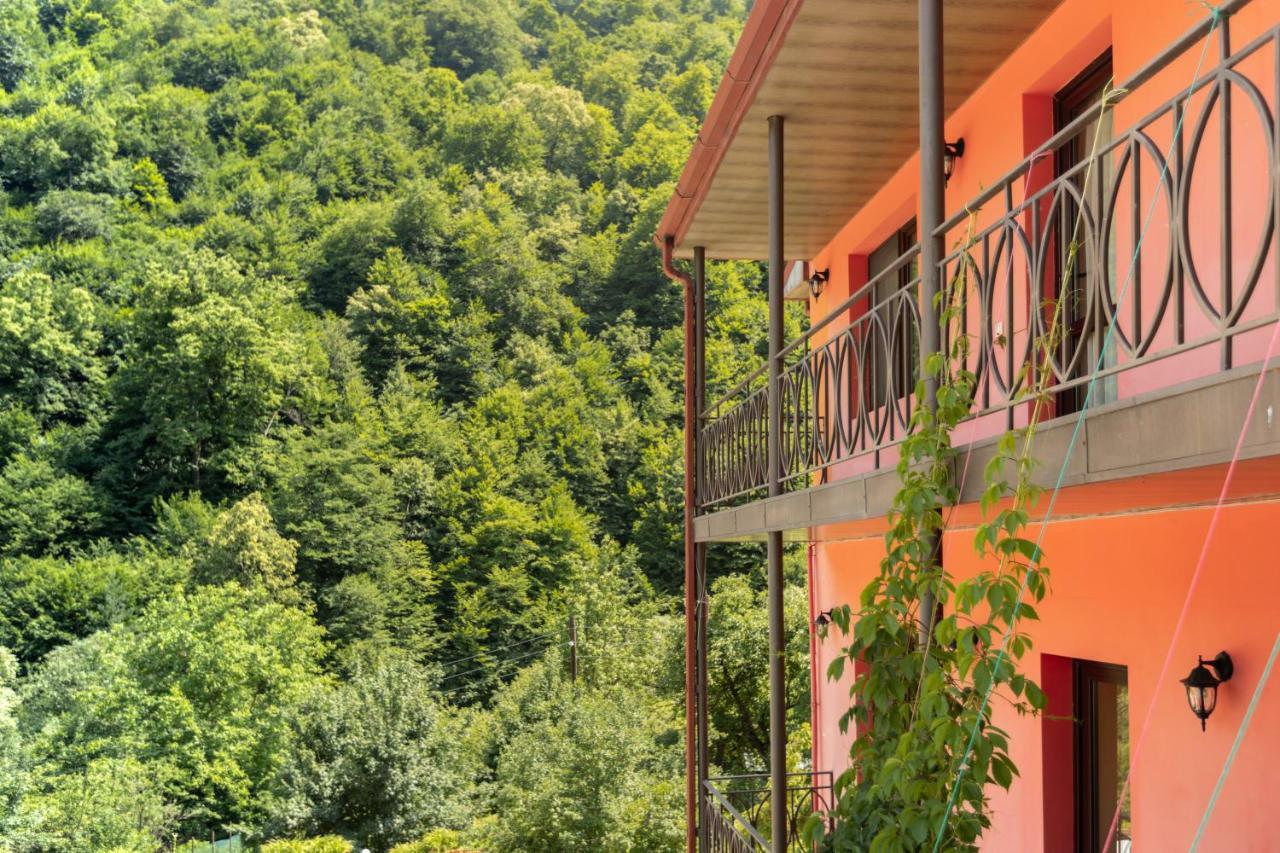 Ariana Family Hotel Dilidschan Exterior foto