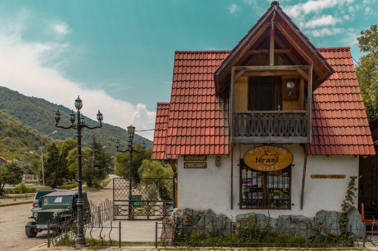 Ariana Family Hotel Dilidschan Exterior foto