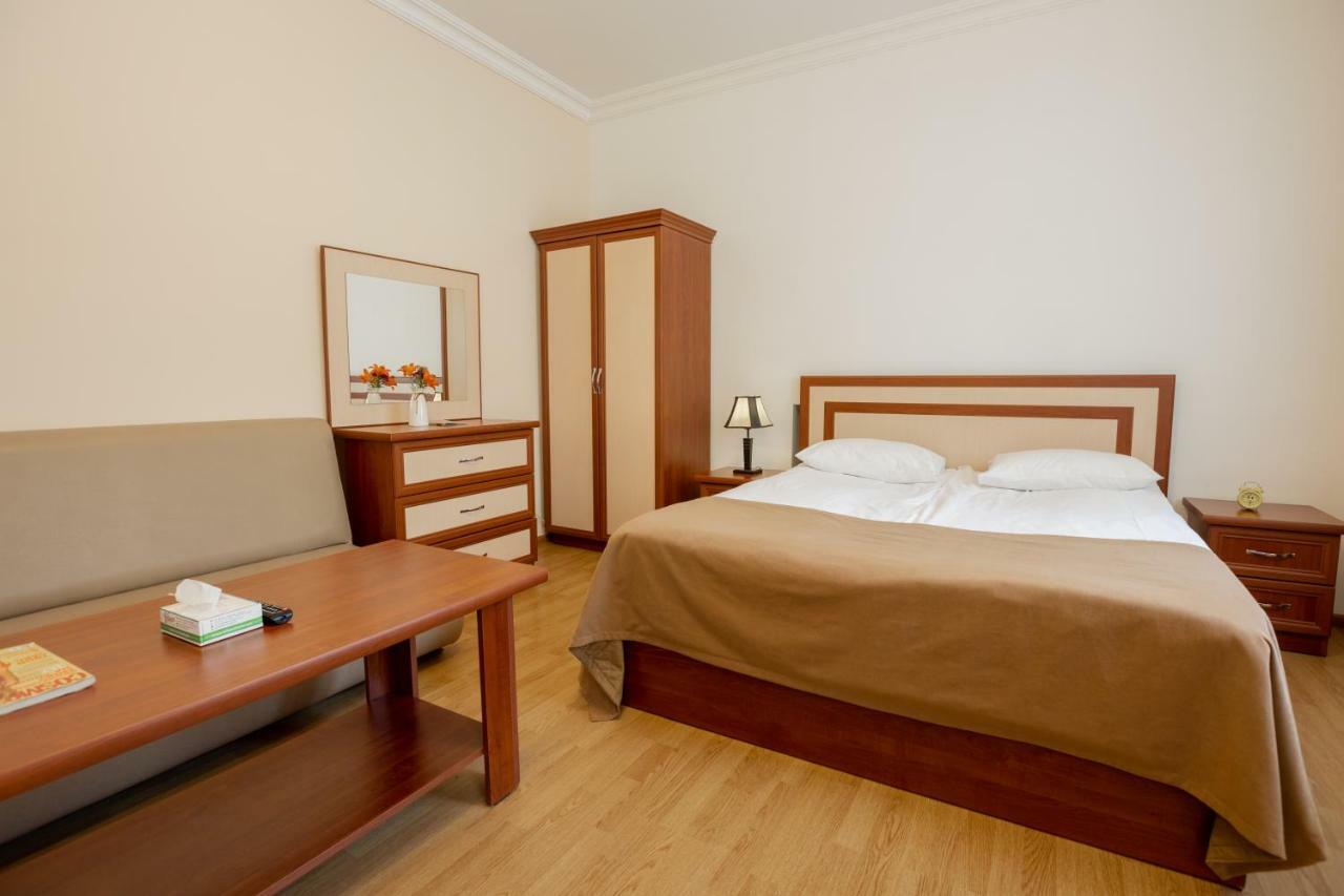 Ariana Family Hotel Dilidschan Exterior foto